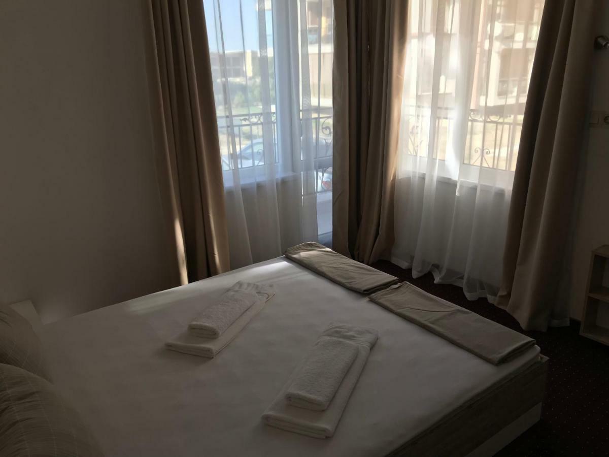 Guest House Theona Obzor Luaran gambar