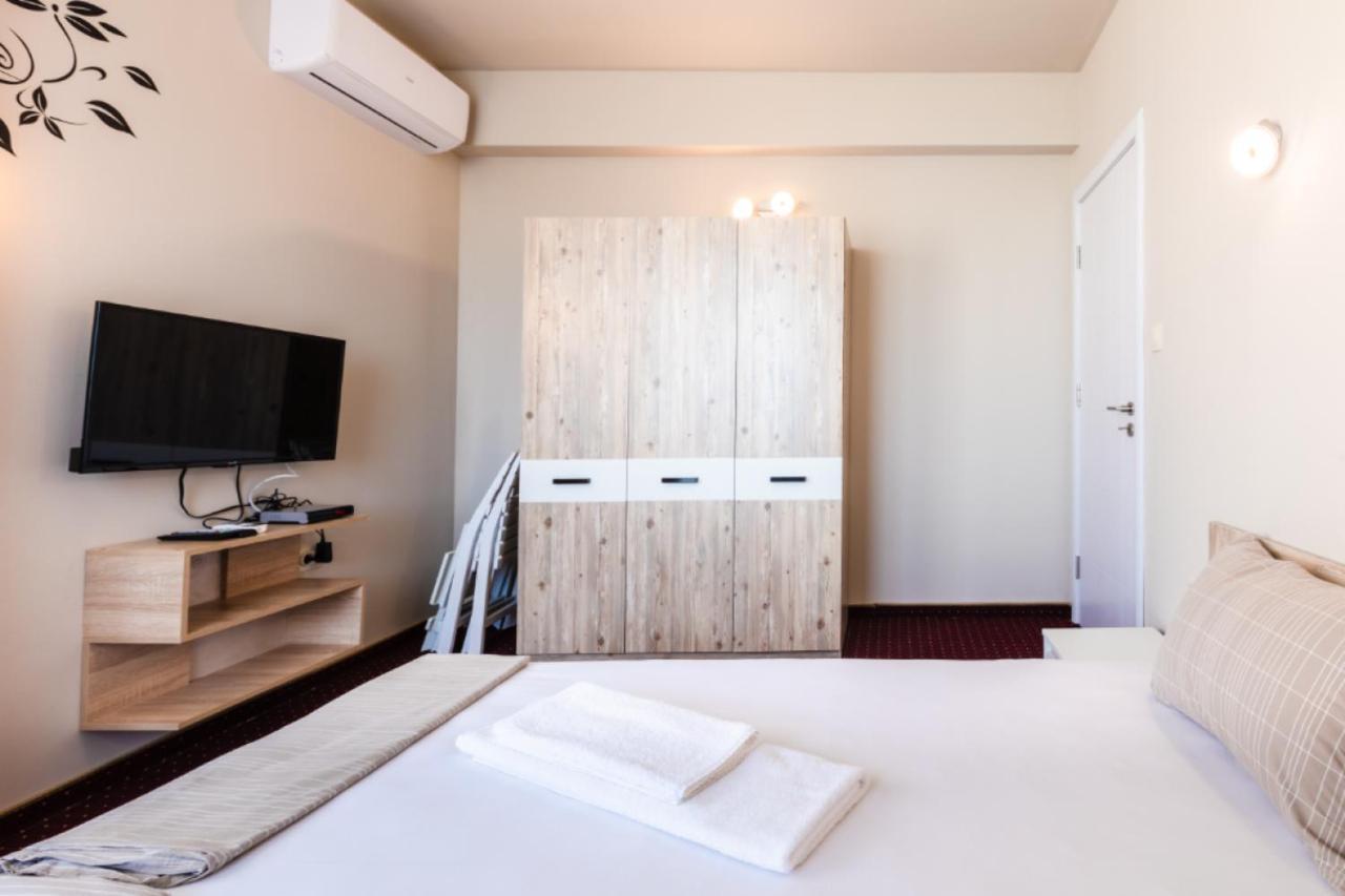Guest House Theona Obzor Luaran gambar
